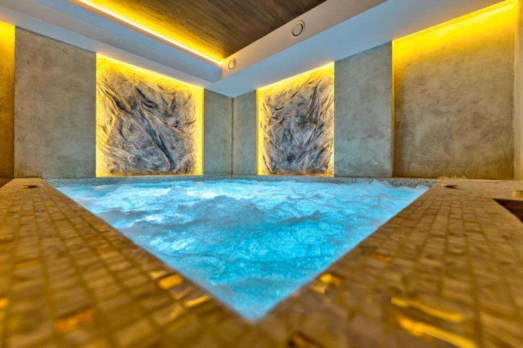 Mans Lux 8 Apartman Zlatibor Bagian luar foto