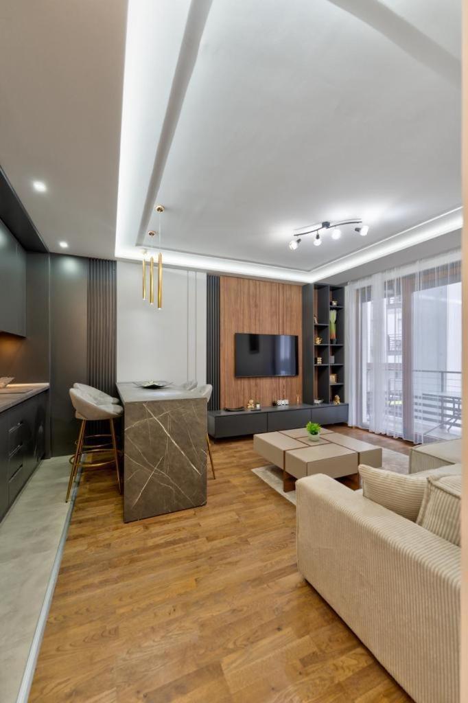 Mans Lux 8 Apartman Zlatibor Bagian luar foto